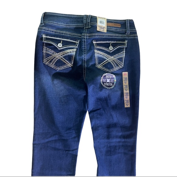 Wallflower new with tags Jeans size 11 - Picture 3 of 6